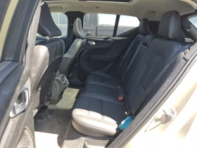 Volvo XC40 2025 Volvo XC40 ULTRA DARK THEME, снимка 9