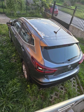 Обява за продажба на Nissan Qashqai Бензин 4х4  ~39 500 лв. - изображение 8 | Auto.bg Обява за продажба на Nissan Qashqai Бензин 4х4  ~39 500 лв. - изображение 8