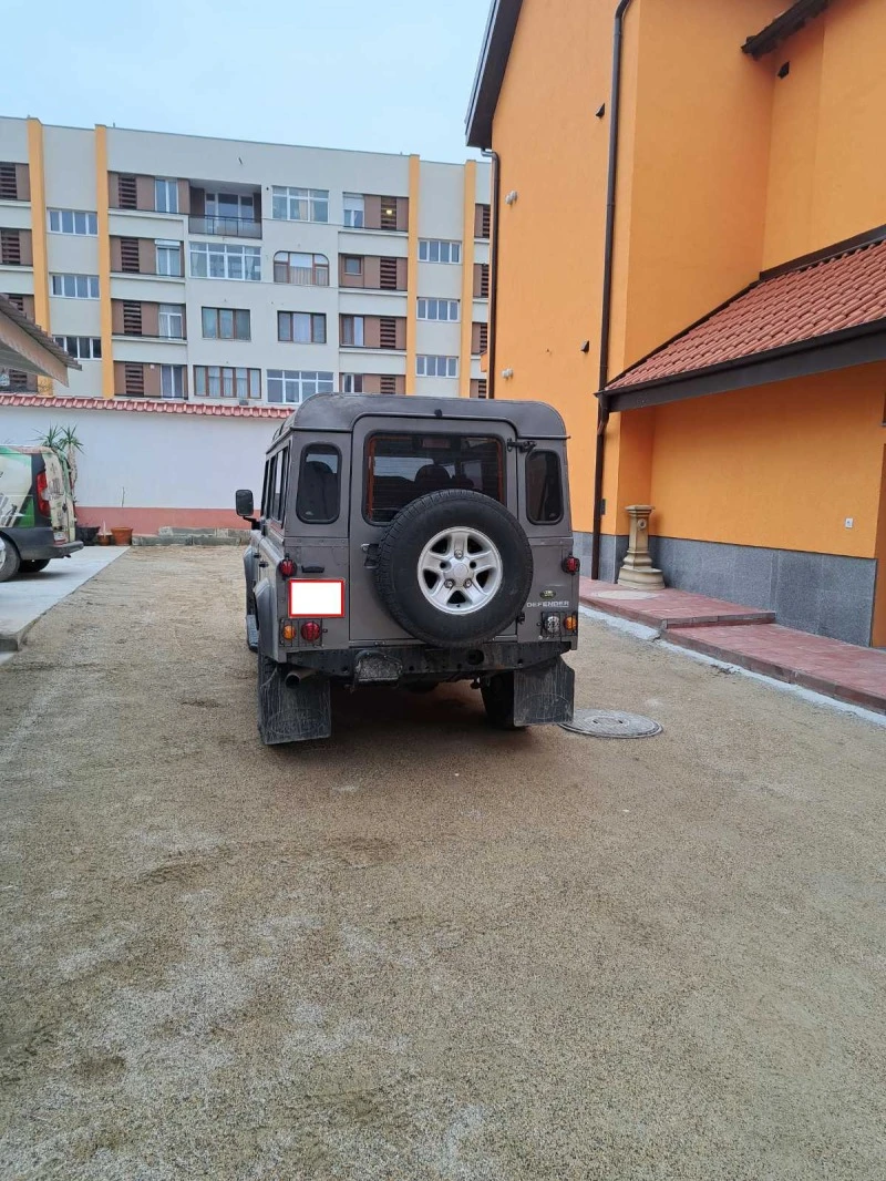 Land Rover Defender 110, снимка 5 - Автомобили и джипове - 44837708