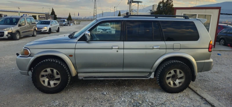 Mitsubishi Pajero sport 3.0газ.бензин Италия.Автомат.ТОП, снимка 8 - Автомобили и джипове - 48632495