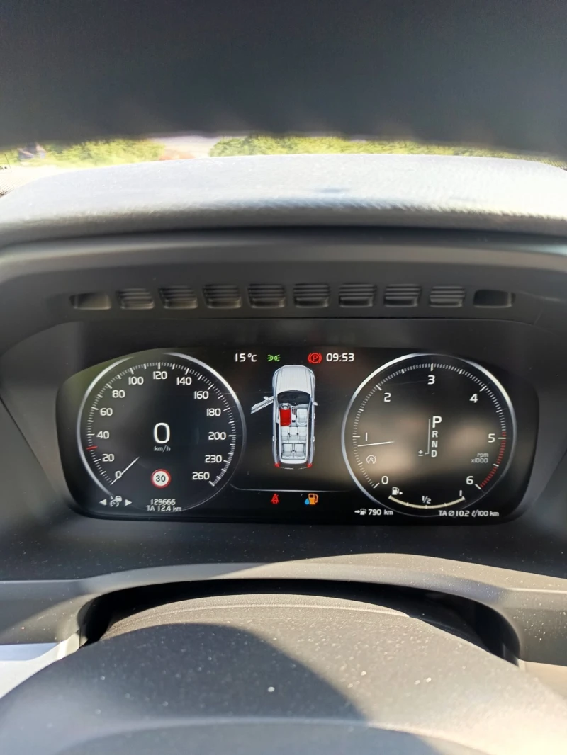 Volvo Xc90 2000, снимка 5 - Автомобили и джипове - 51950975