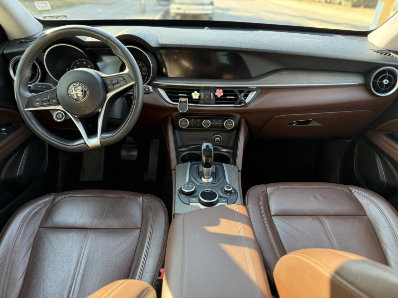 Alfa Romeo Stelvio 2.0t Q4, снимка 9 - Автомобили и джипове - 51746350