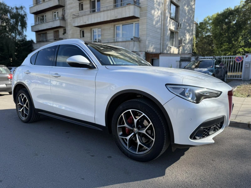 Alfa Romeo Stelvio 2.0t Q4, снимка 6 - Автомобили и джипове - 51746350