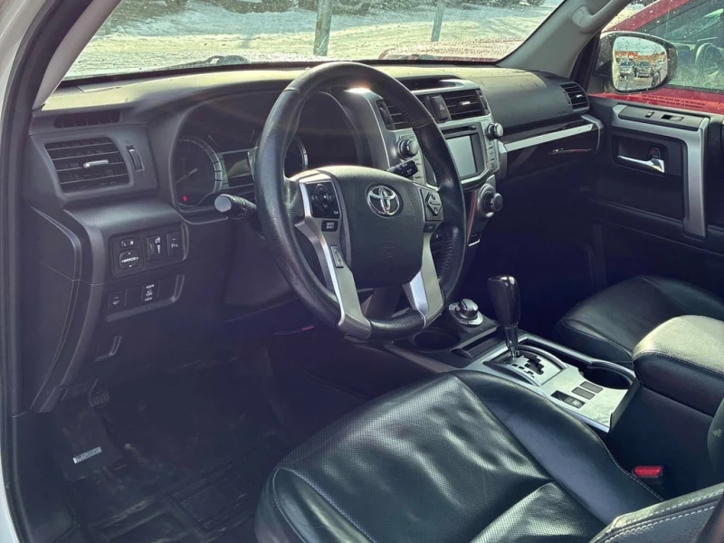 Toyota 4runner * SR5 * CARFAX * БЕЗ ПЪРВОНАЧАЛНА ВНОСКА, снимка 5 - Автомобили и джипове - 53070470