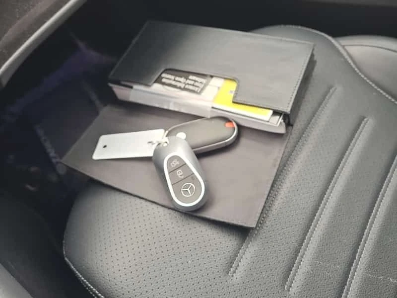 Mercedes-Benz GLC 300 АМГ ПАКЕТ/4MATIC /CARFAX/ОТ ПРЕДСТАВИТЕЛСТВО, снимка 7 - Автомобили и джипове - 53963696