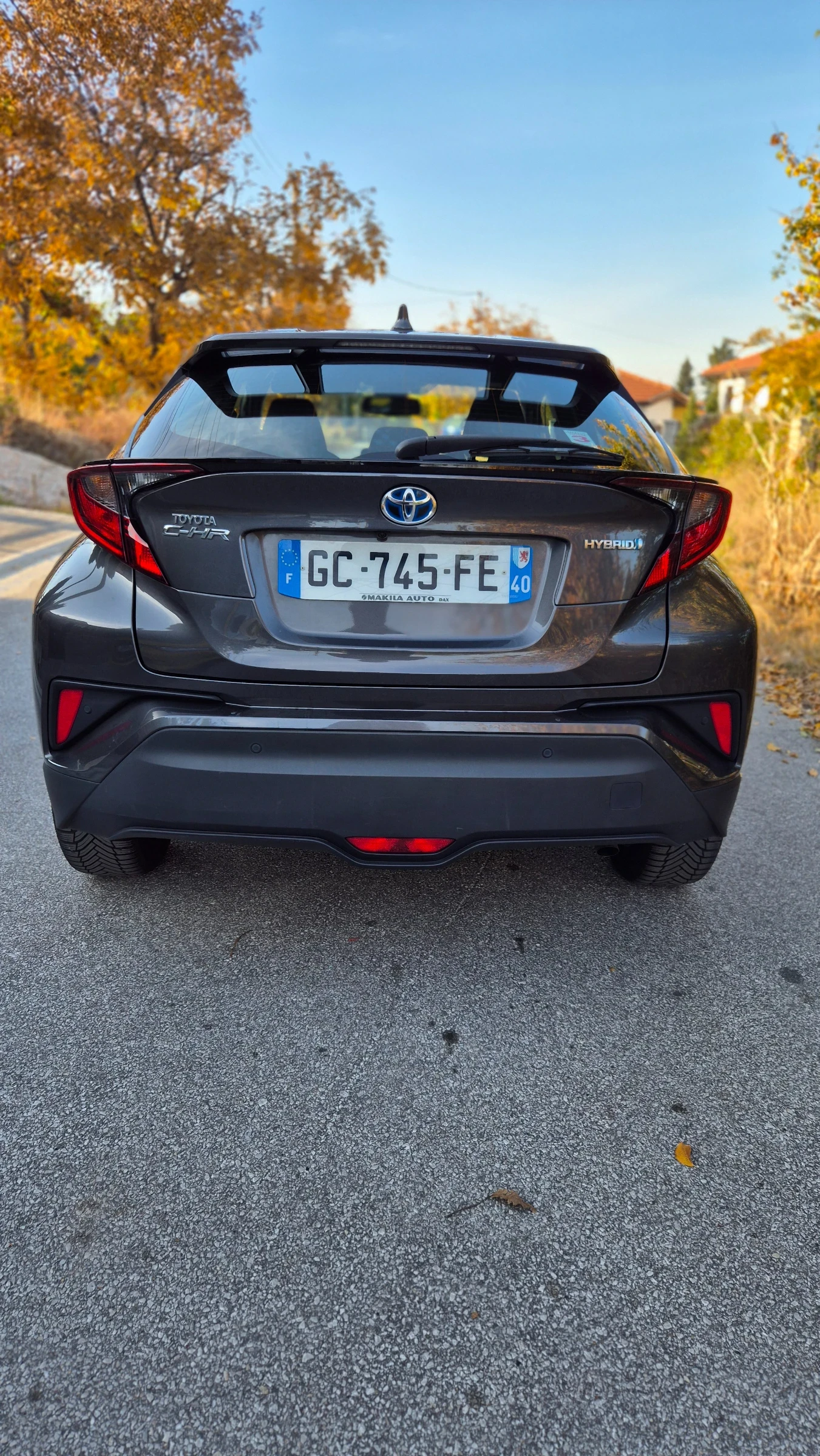 Toyota C-HR Hybrid/21г - изображение 6