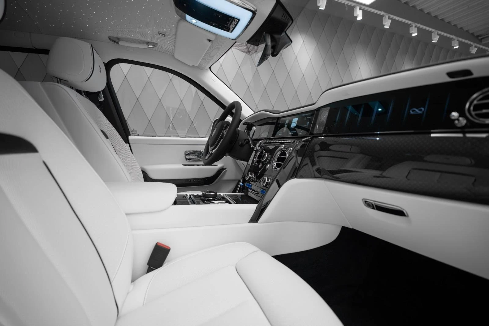 Rolls-Royce Cullinan SERIES II/BLACK BADGE/BESPOKE/SHOOTING STAR/ | Mobile.bg   14