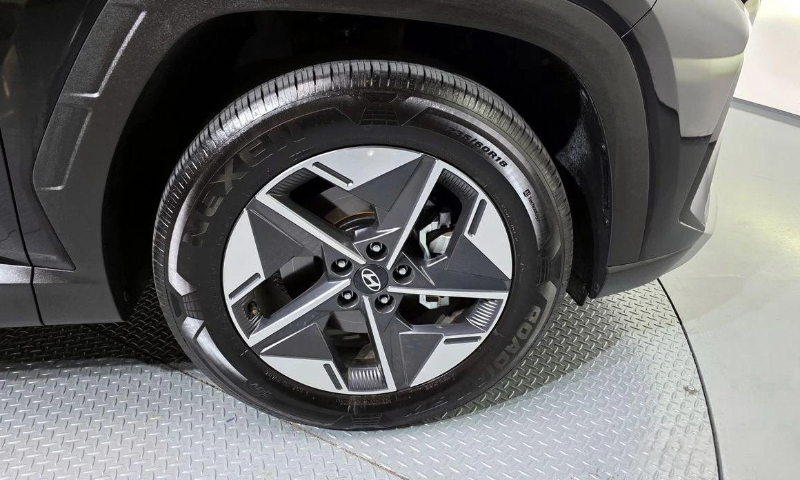 Hyundai Tucson Gasoline 1.6 Turbo 2WD Modern - изображение 5