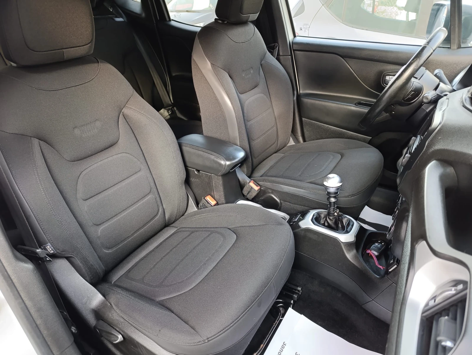 Jeep Renegade 2.0 Mjet 4x4 | Mobile.bg � ����������� 10