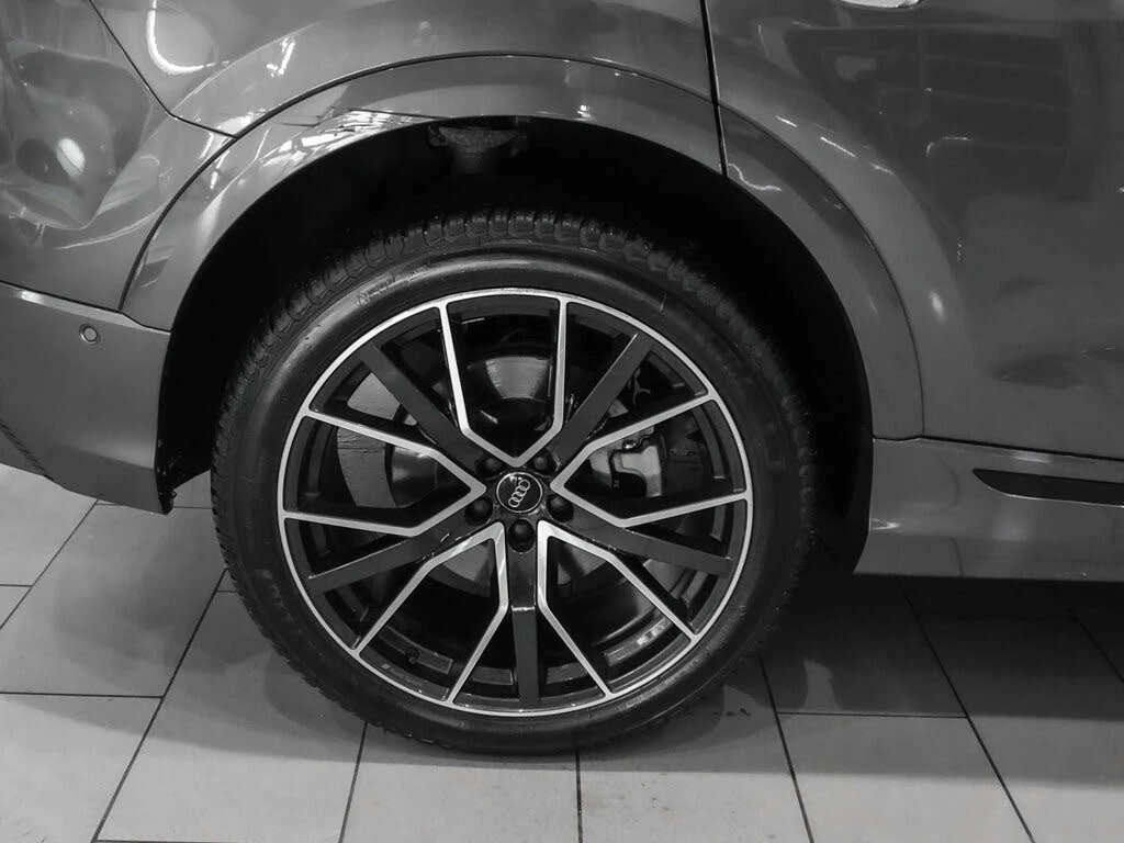 Audi Q8 * ТОП* Обдухване* 360КАМ* Памет* Mild-hybrid*  - изображение 6