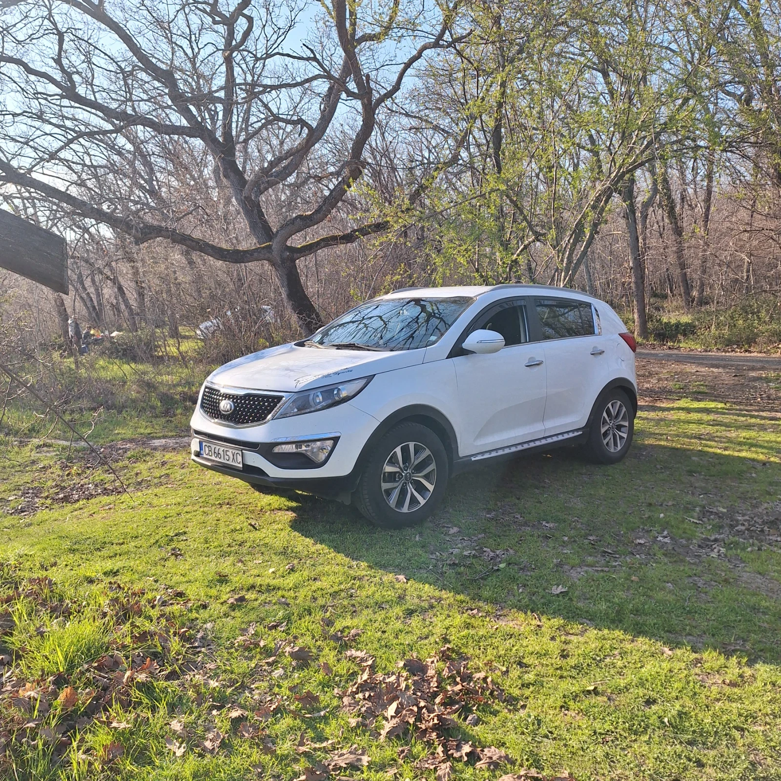 Kia Sportage 1600 ECO GAZ, снимка 4 - Автомобили и джипове - 54203942