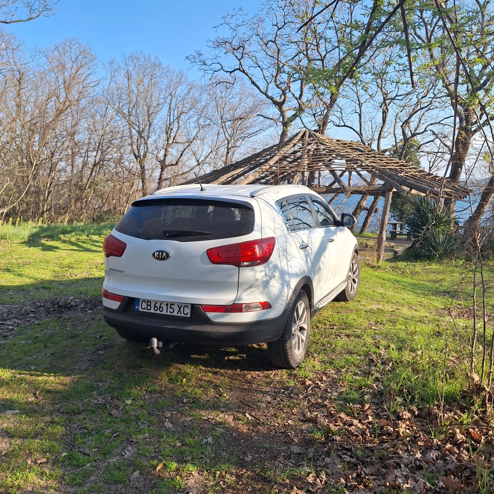 Kia Sportage 1600 ECO GAZ, снимка 2 - Автомобили и джипове - 54203942