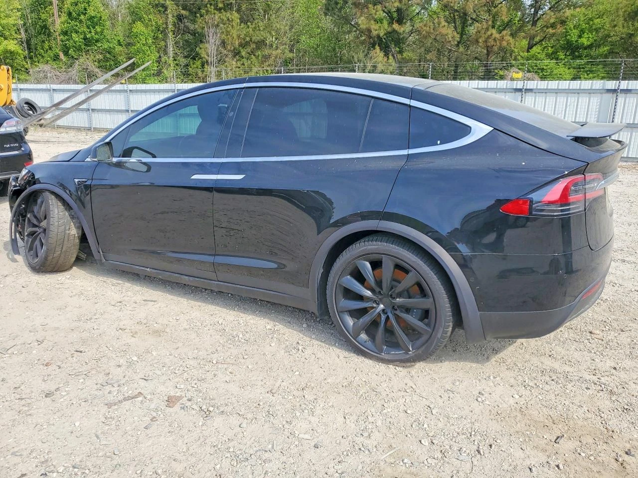 Tesla Model X, снимка 3 - Автомобили и джипове - 54403532