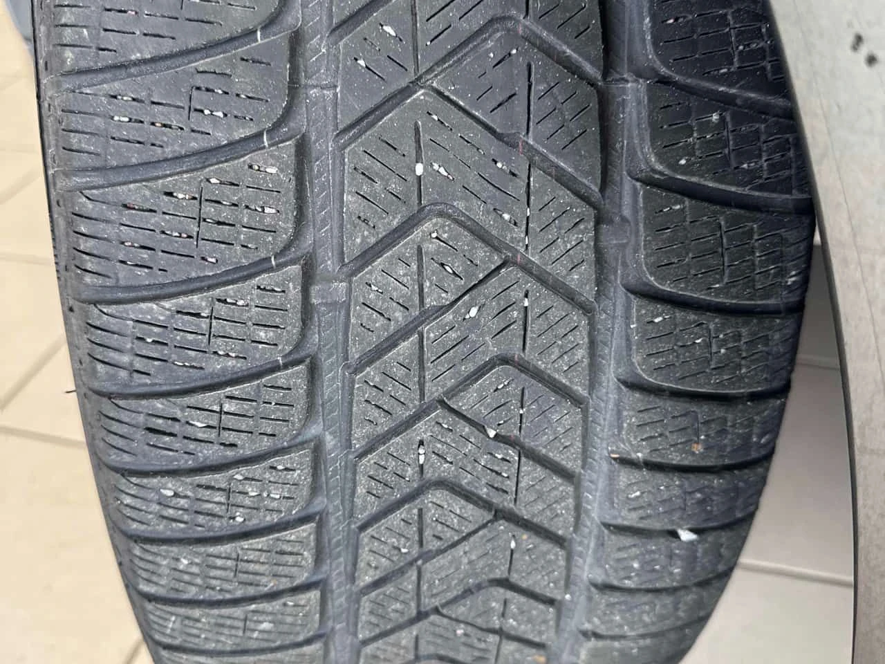 Audi Q7 * Technik * S-LINE* DISTRONIC* ОБДУХВАНЕ* B&O* , снимка 10 - Автомобили и джипове - 54478802