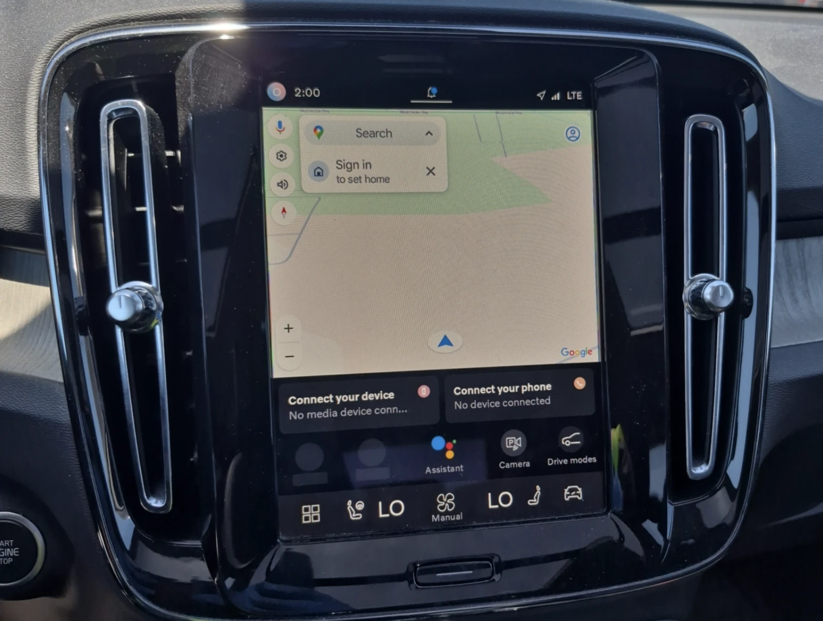 Volvo XC40 2025 Volvo XC40 ULTRA DARK THEME, снимка 8 - Автомобили и джипове - 54834027