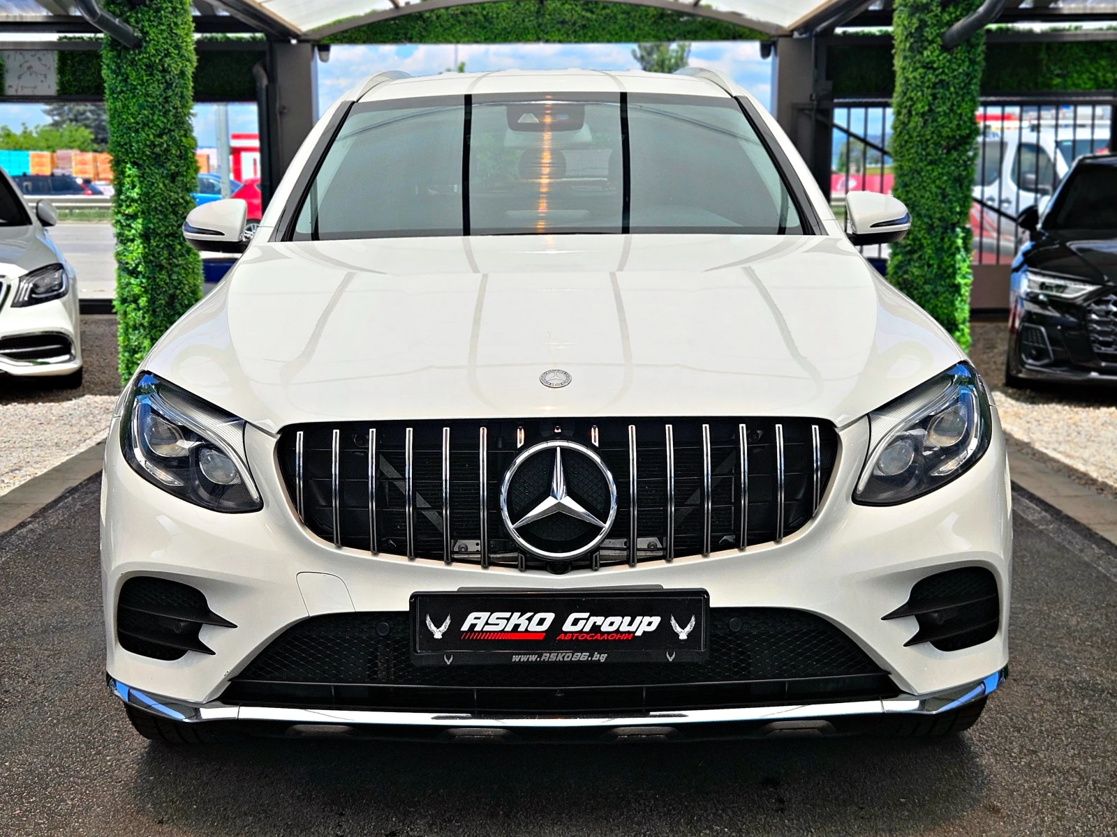 Mercedes-Benz GLC 250 AMG/GERMANY/9G TRON/CAMERA/BURMESTER/AIRMATIC/LIZI, снимка 2 - Автомобили и джипове - 54856432