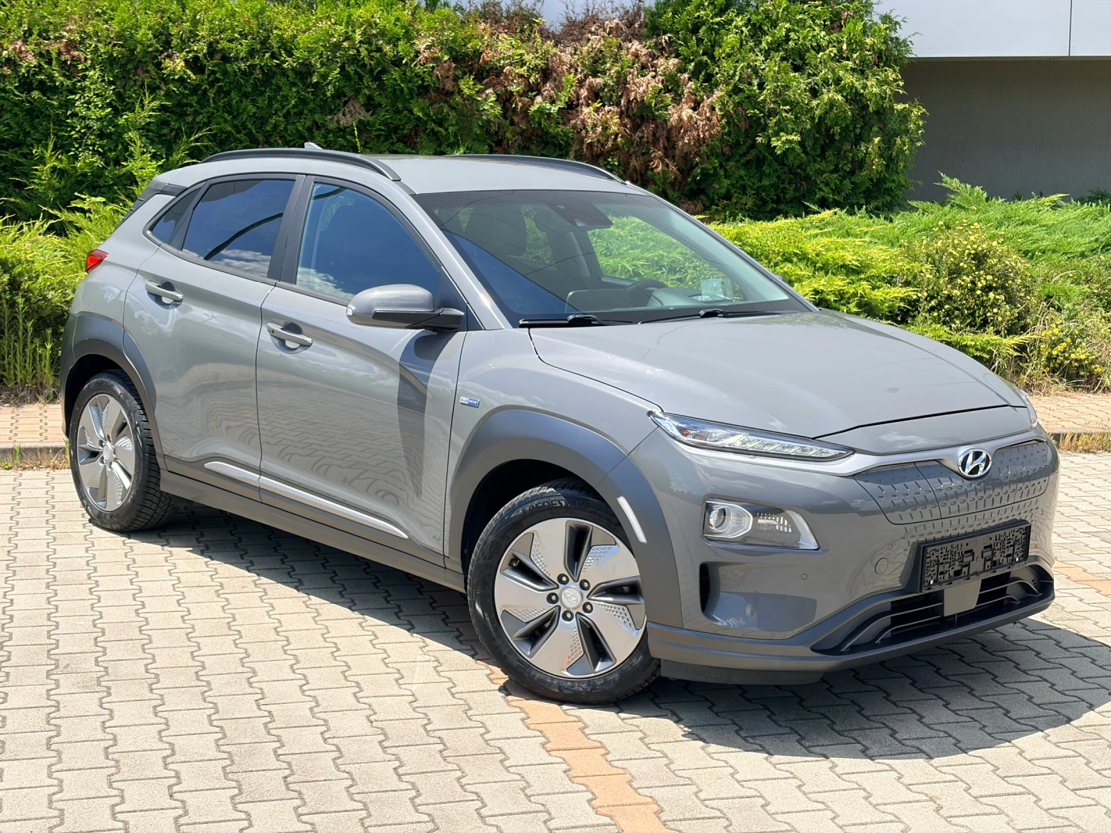 Hyundai Kona Premium 64 kWh 204kc ТЕРМОПОМПА КАМЕРА LED FUL!!!