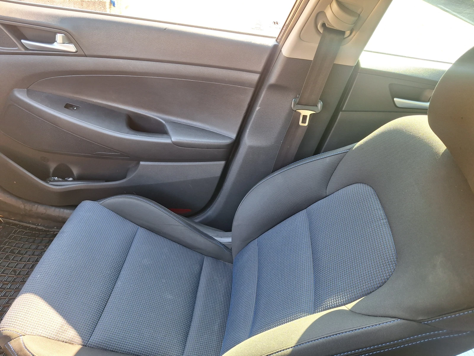 Hyundai Tucson 1.7 CRDI  | Mobile.bg � ����������� 9