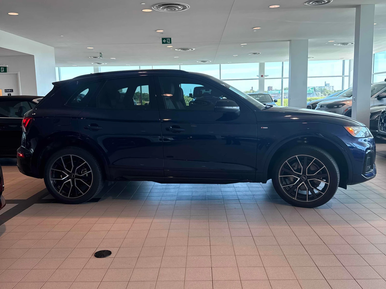 Audi Q5 * Progressiv * CARFAX * ЦЕНА ДО БГ, снимка 3 - Автомобили и джипове - 55806763