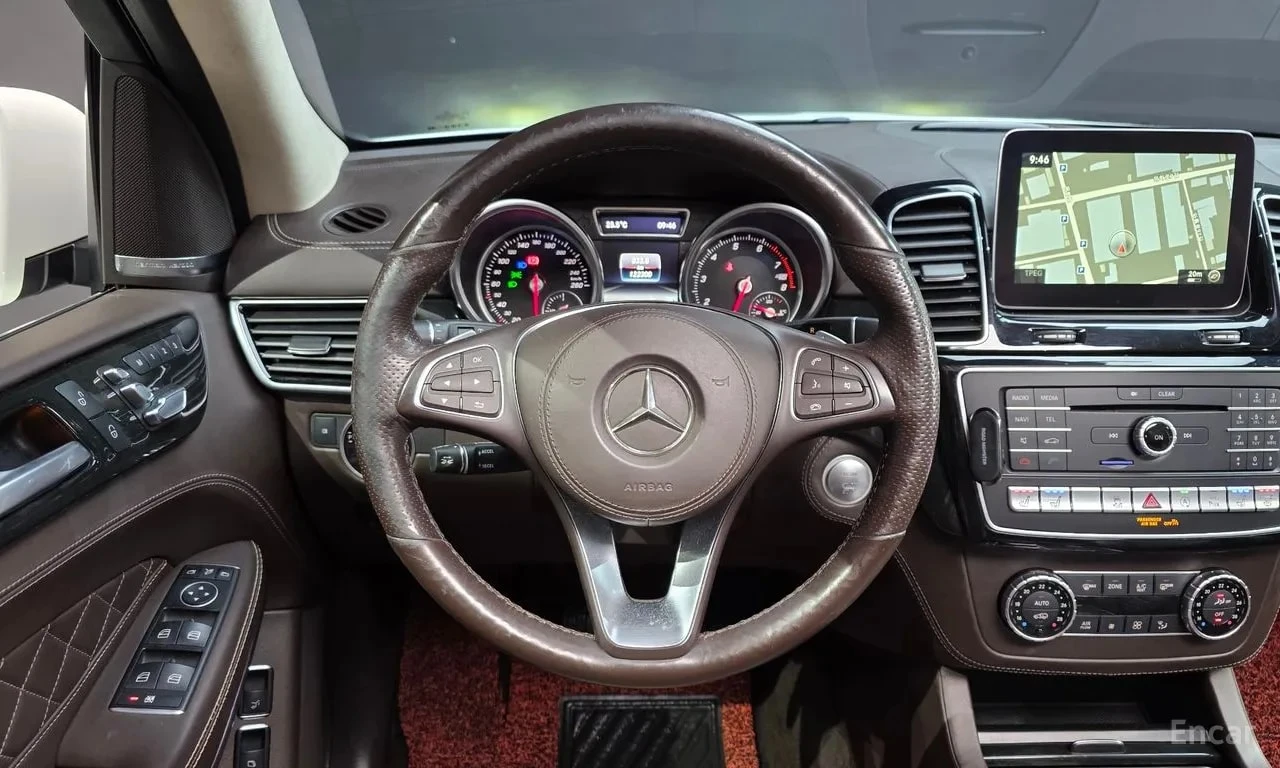 Mercedes-Benz GLS 500 АМГ ПАКЕТ/ 4MATIC /ФИНАНСИРАНЕ, снимка 14 - Автомобили и джипове - 56134674