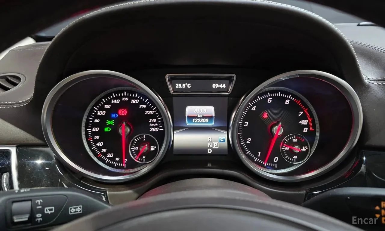 Mercedes-Benz GLS 500 АМГ ПАКЕТ/ 4MATIC /ФИНАНСИРАНЕ, снимка 8 - Автомобили и джипове - 56134674