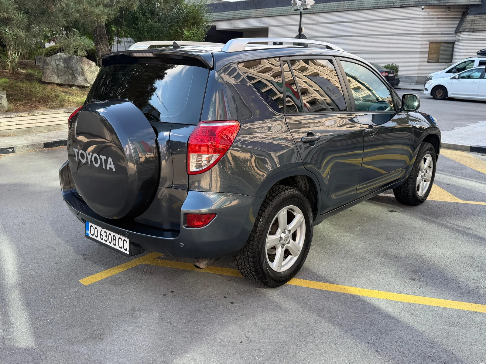 Toyota Rav4 2.2 , снимка 6 - Автомобили и джипове - 56152893