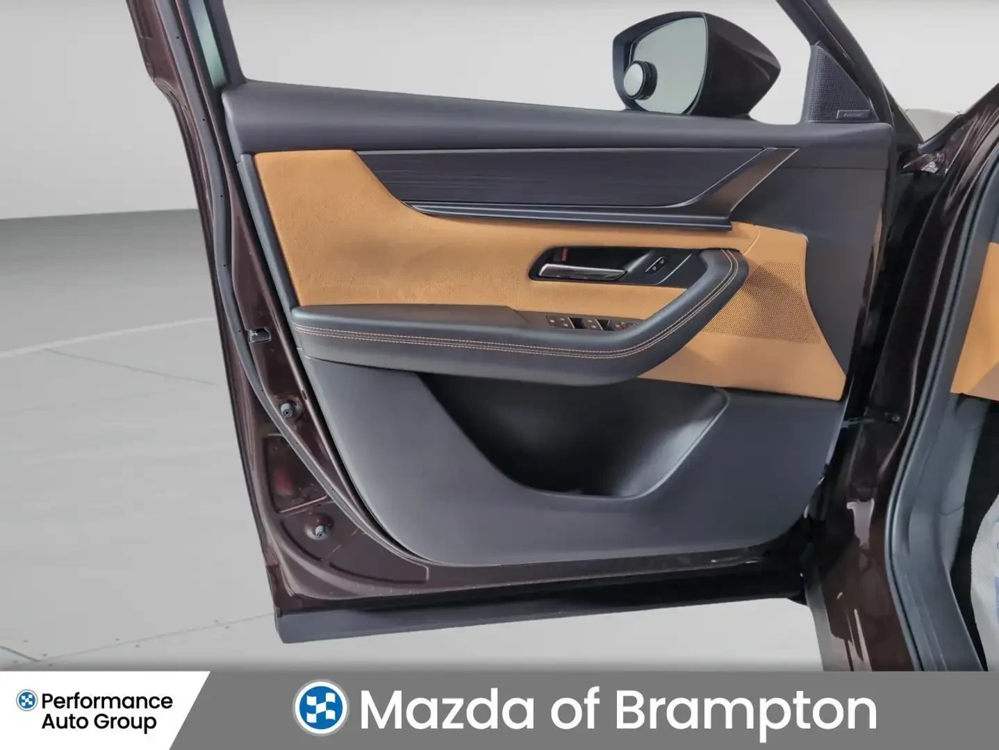 Mazda CX-90 Signature/Обдух/HUD/BOSE/PANO/360/Adaptive cruise/, снимка 8 - Автомобили и джипове - 56214525