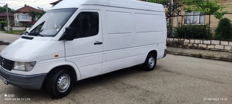 Mercedes-Benz Sprinter, снимка 6 - Бусове и автобуси - 47946326