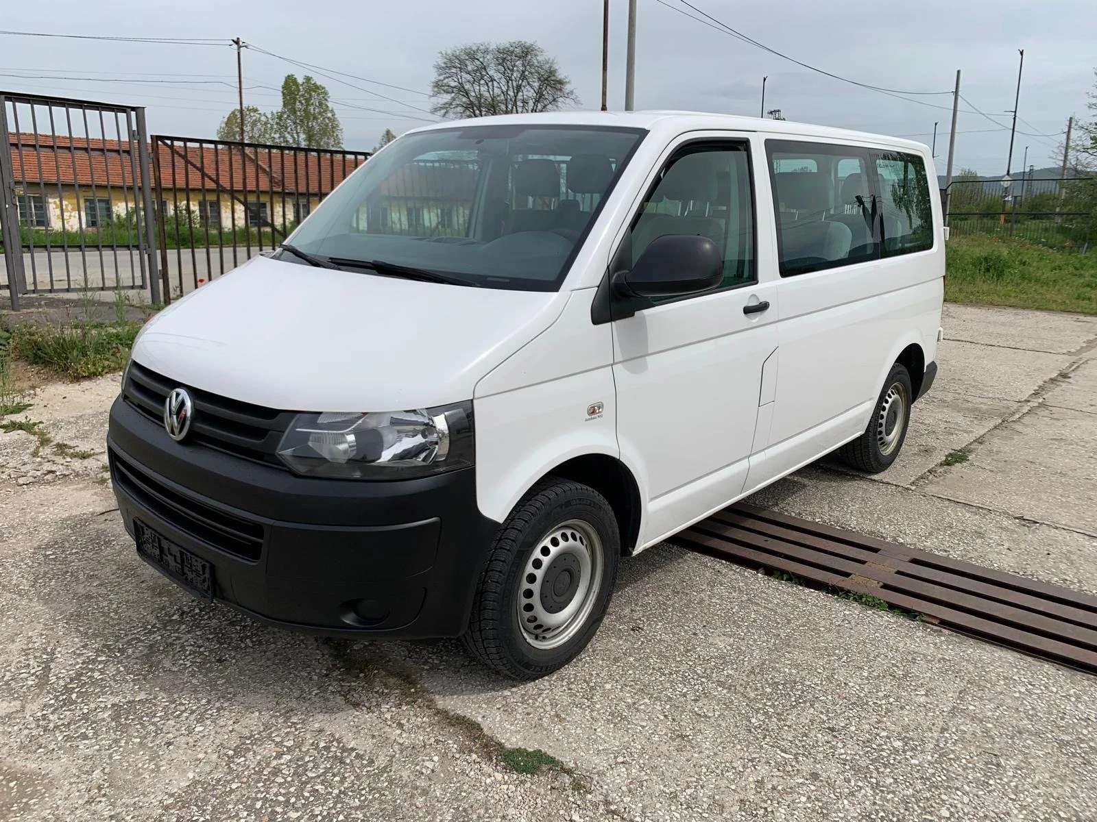 VW T5 2.0 TDI 9 Местен Климатик EURO 5