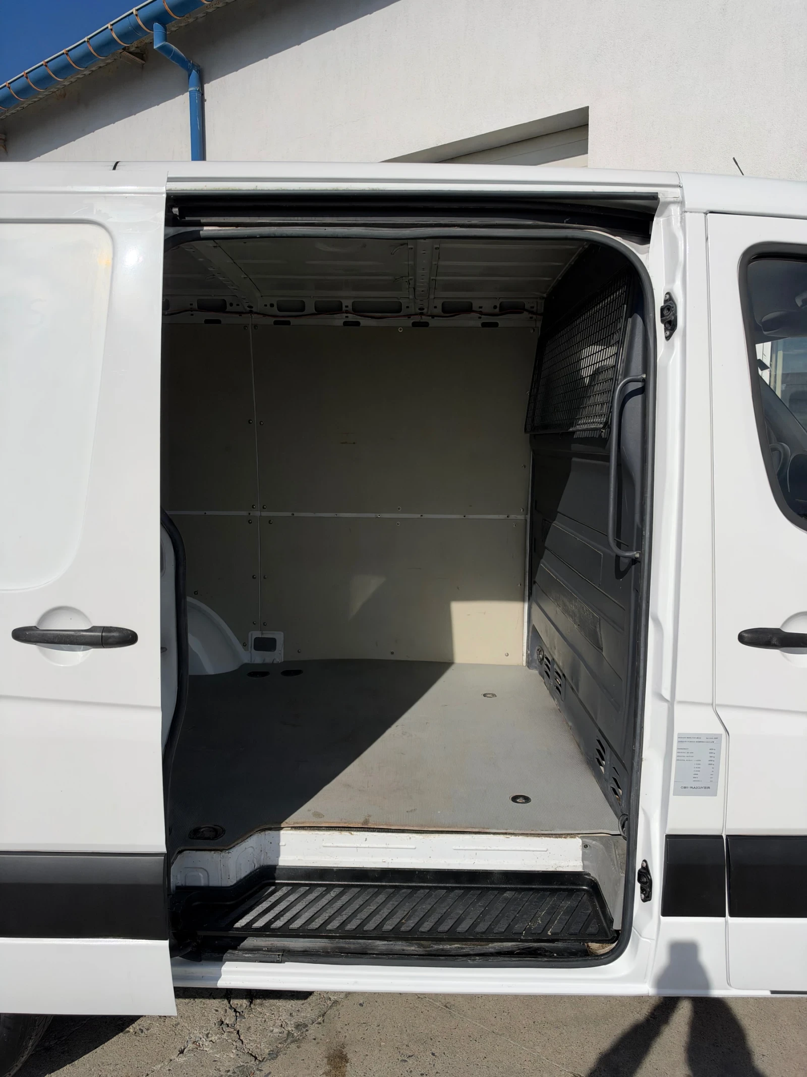 Mercedes-Benz Sprinter ОМ646  Климатроник  L1H1, снимка 9 - Бусове и автобуси - 56679591