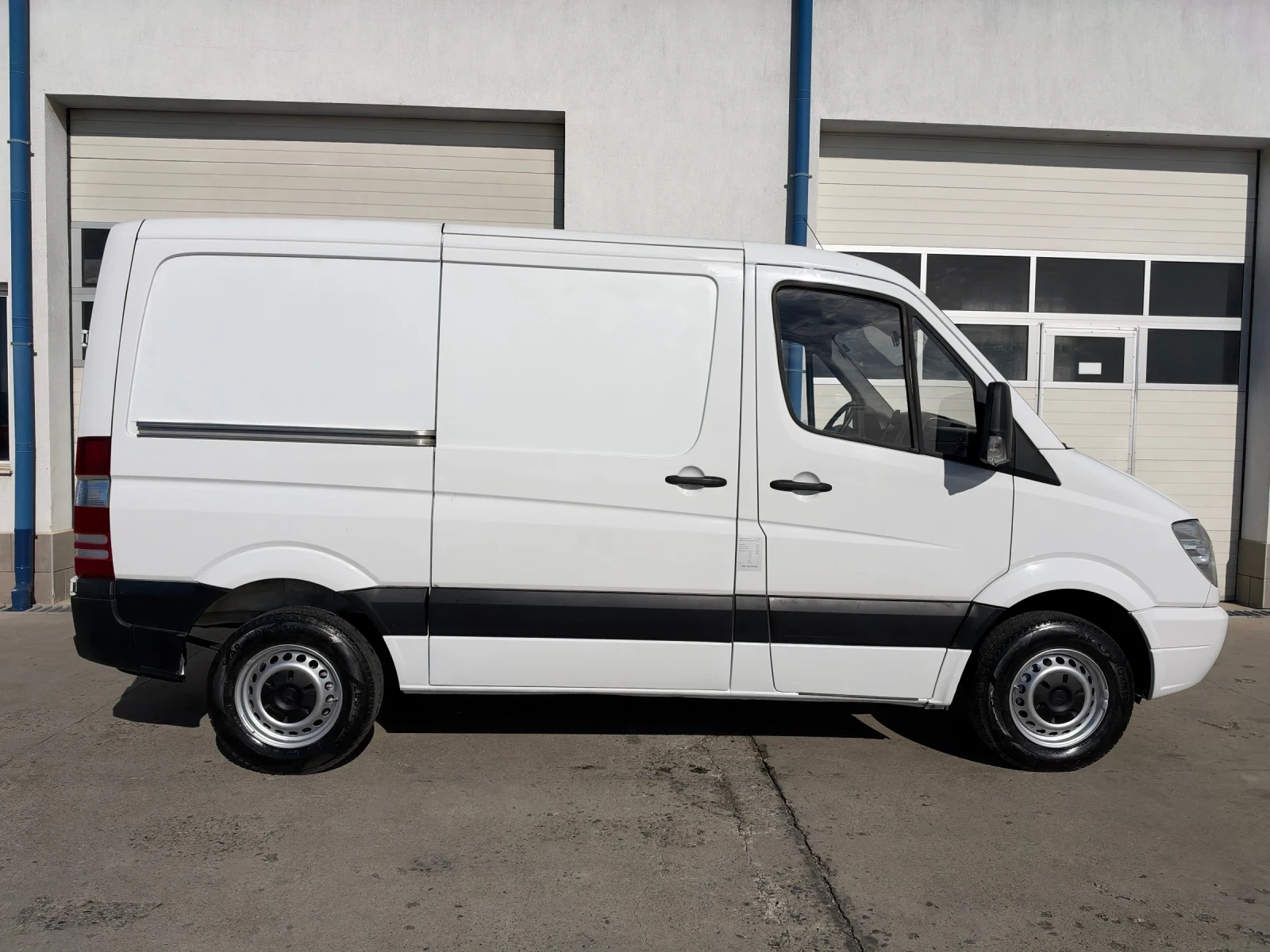 Mercedes-Benz Sprinter ОМ646  Климатроник  L1H1, снимка 8 - Бусове и автобуси - 56679591