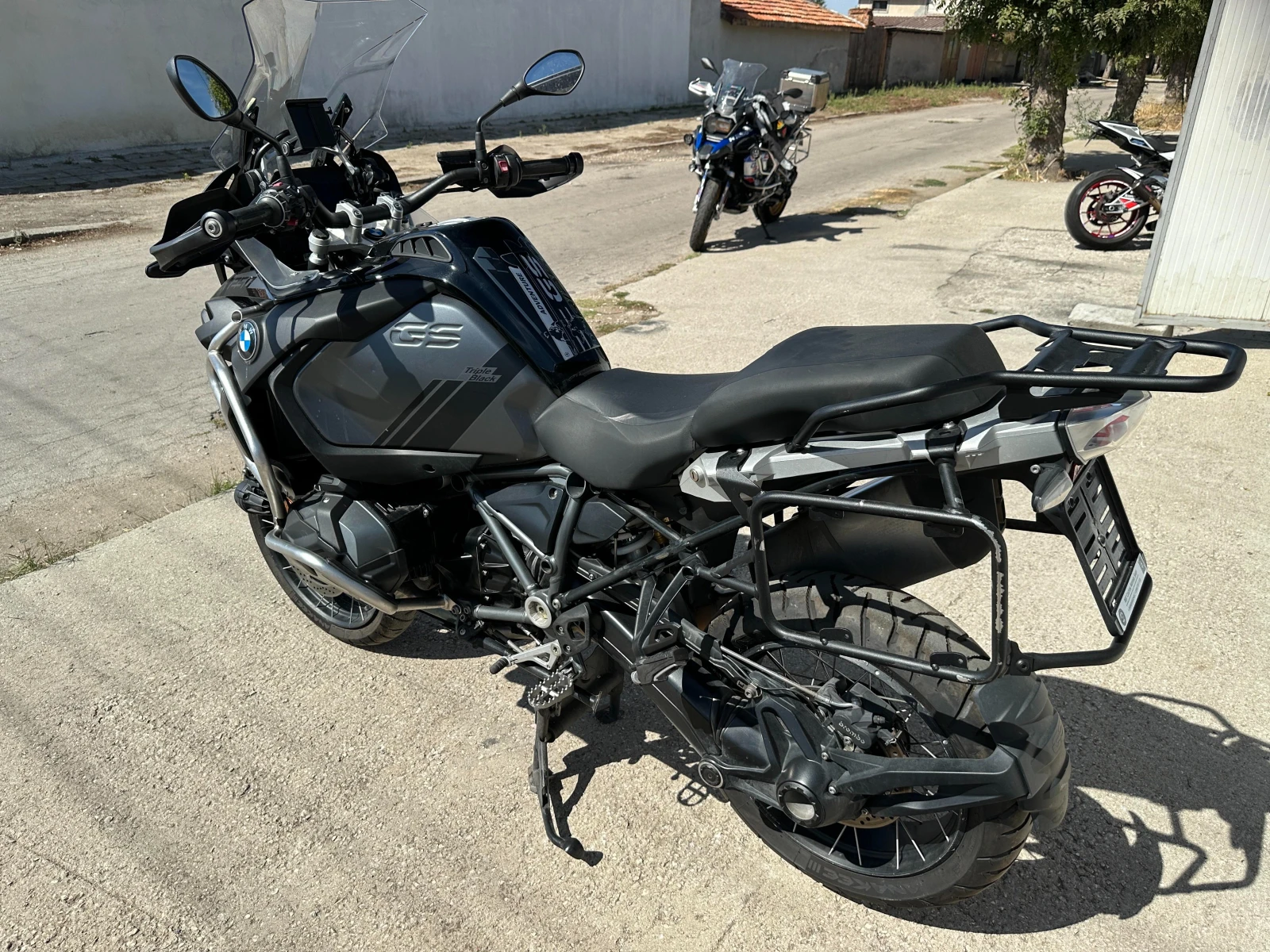 BMW R 1250GS Adventure Triple Black - изображение 7