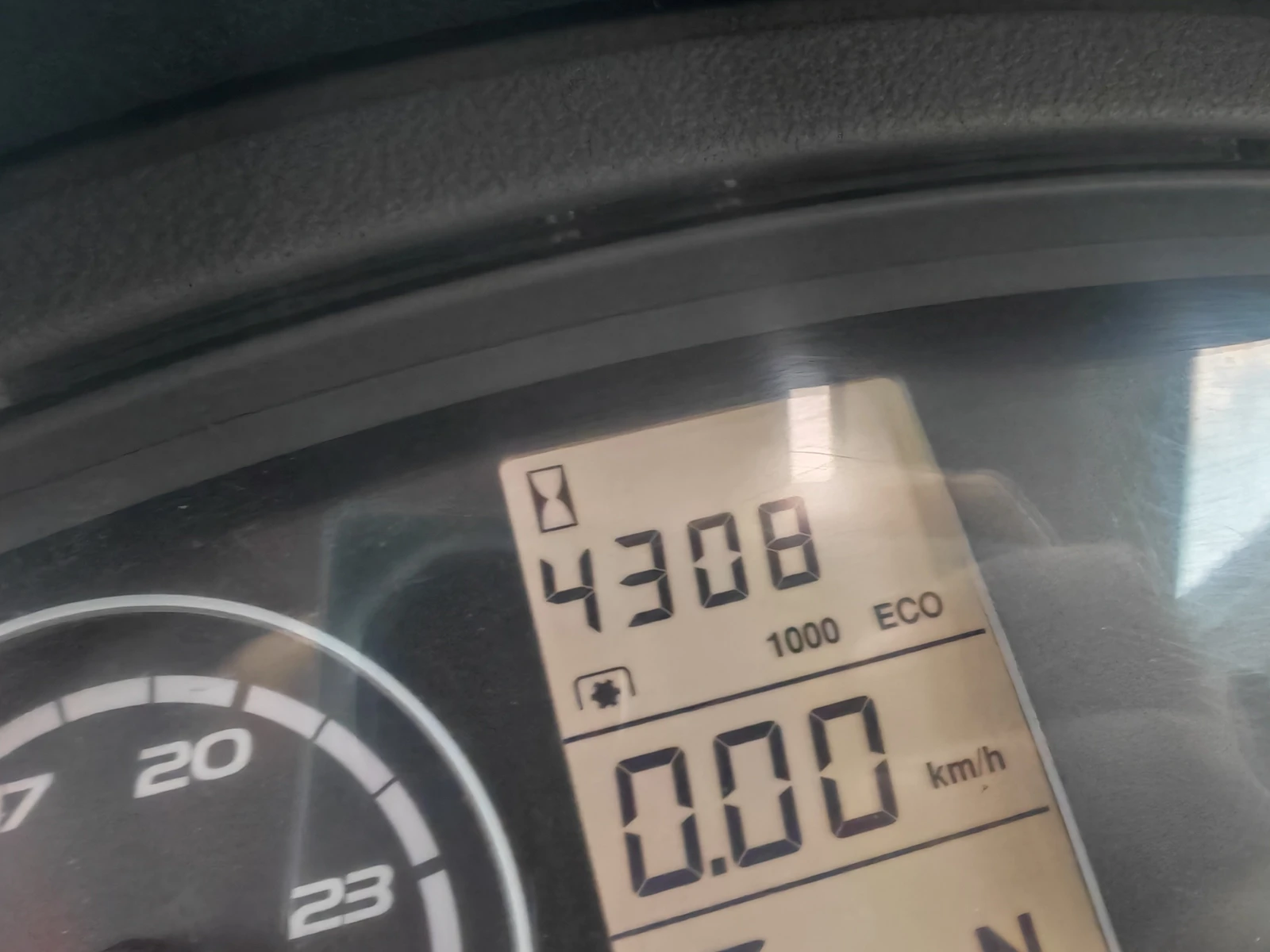 Трактор Claas Arion 520 лизинг с първоначална вноска 20 %, снимка 13 - Селскостопанска техника - 53832555