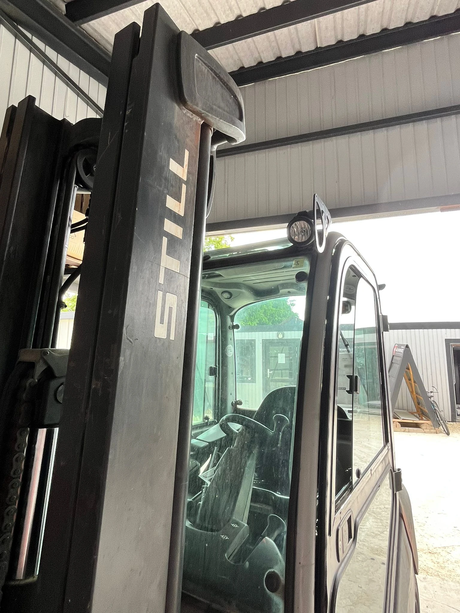 ������� Still | Mobile.bg � ����������� 5