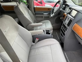 Chrysler Gr.voyager 2.8 D 7 МЕСТА !! АВТОМАТ !! НАВИ !!, снимка 9