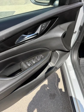 Opel Insignia 2.0/4x4/FULL/CH/210hp, снимка 7