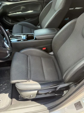 Opel Insignia 2.0/4x4/FULL/CH/210hp, снимка 6