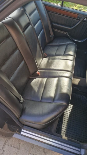 Mercedes-Benz 124 400E / E420, снимка 10