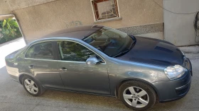 VW Jetta 1.6 102 К.С - 3750 € / 7334.36 лв. - 61504142 3