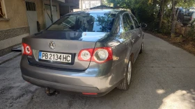 VW Jetta 1.6 102 К.С - 3750 € / 7334.36 лв. - 61504142 6