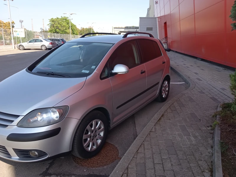 VW Golf Plus 1.9/105, снимка 2 - Автомобили и джипове - 46433708