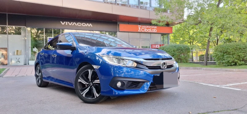 Honda Civic Бензин  В Гаранция, снимка 1 - Автомобили и джипове - 47343317