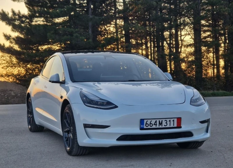 Tesla Model 3 Long Range 4x4 Гаранция, снимка 4 - Автомобили и джипове - 47636755