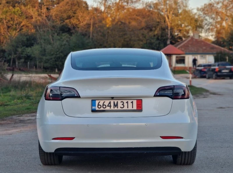 Tesla Model 3 Long Range 4x4 Гаранция, снимка 9 - Автомобили и джипове - 47636755