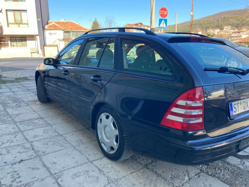 Mercedes-Benz C 220 2.2 CDI, снимка 5 - Автомобили и джипове - 48586449