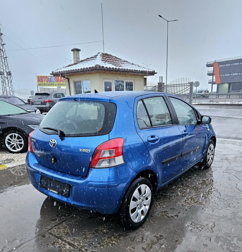 Toyota Yaris, снимка 4 - Автомобили и джипове - 48669584