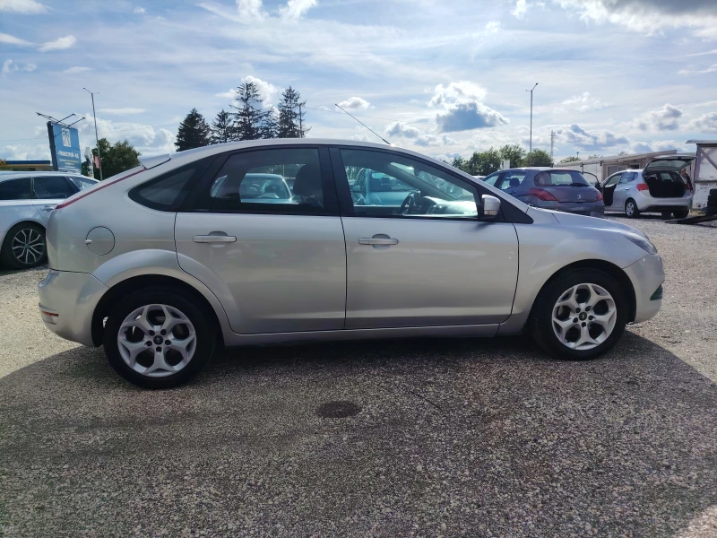 Ford Focus 1.6i 115кс. LPG, снимка 5 - Автомобили и джипове - 50489759