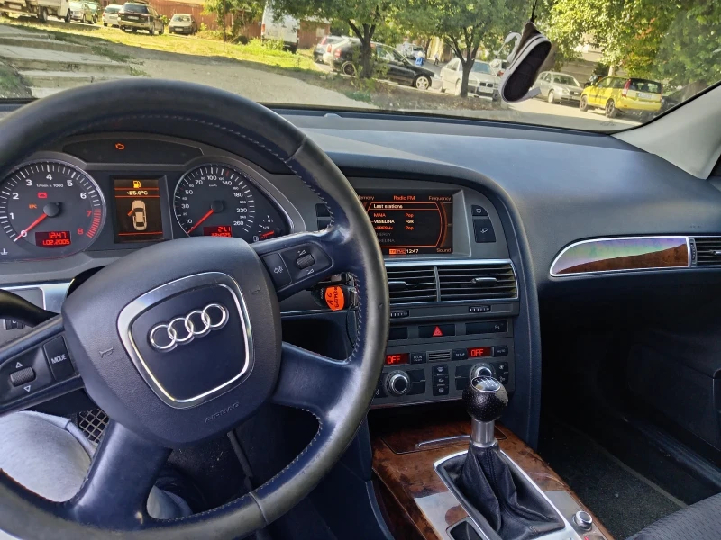 Audi A6 2.4, снимка 4 - Автомобили и джипове - 52273094