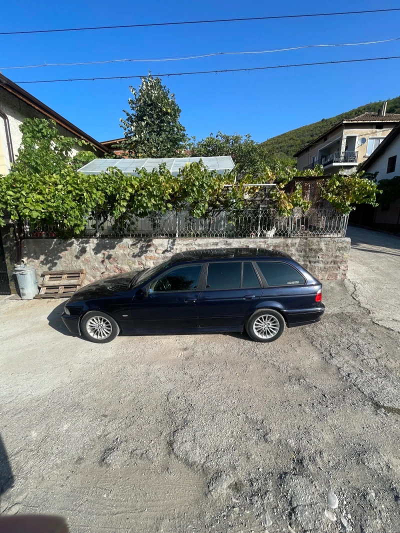 BMW 530, снимка 4 - Автомобили и джипове - 52012233