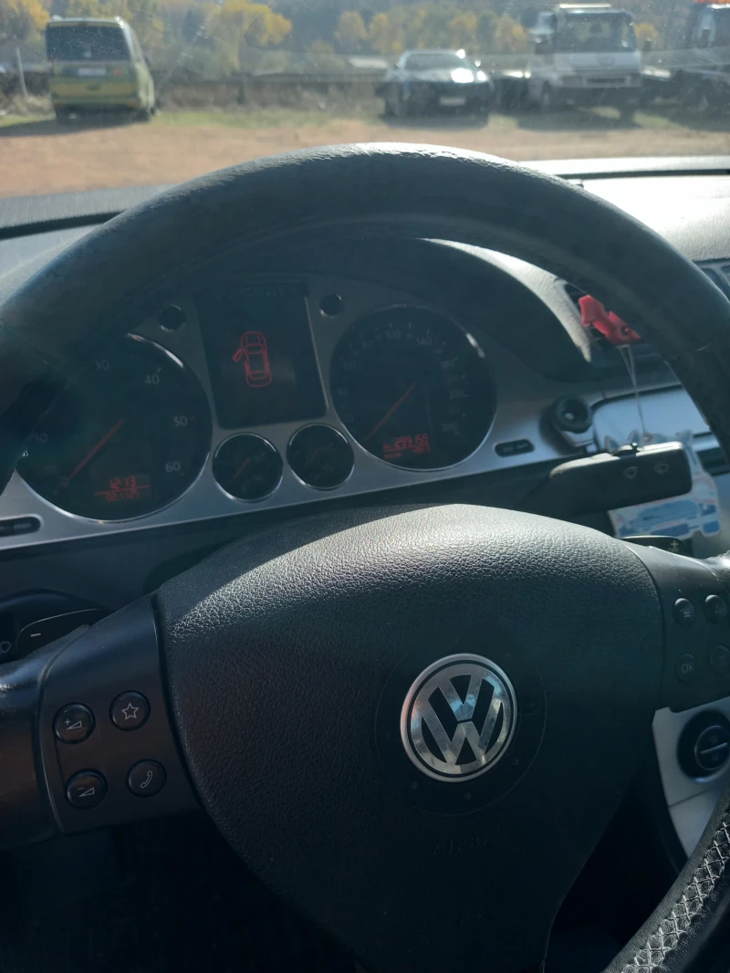 VW Passat Пасат6 2.0tdi 170кс., снимка 4 - Автомобили и джипове - 52337974